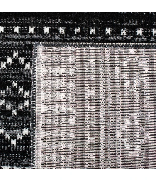 Safavieh Montage  Grey / Black MTG291 5 ft. 1 in. X 7 ft. 6 in. Rectangle Rug