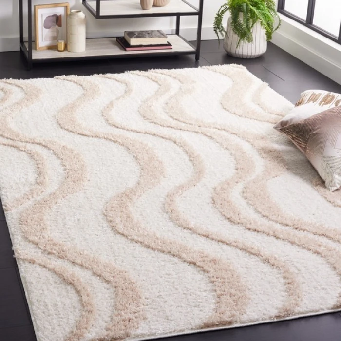 Safavieh Norway Beige / Ivory NOR210 4 ft. X 6 ft. Rectangle Rug