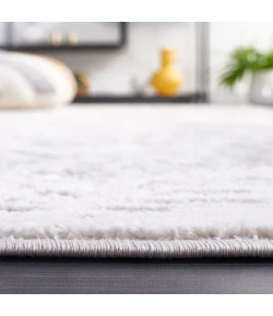 Safavieh Palma Beige / Light Grey PAM332 6 ft. 7 in. X 6 ft. 7 in. Round Rug