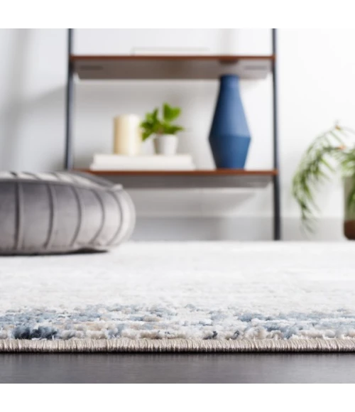 Safavieh Parker Taupe / Ivory Blue PRK101 6 ft. 7 in. X 6 ft. 7 in. Round Rug