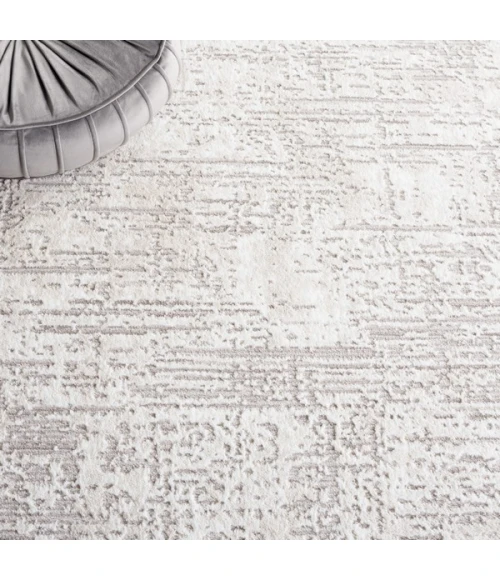 Safavieh Parker Taupe / Ivory Blue PRK101 6 ft. 7 in. X 6 ft. 7 in. Round Rug