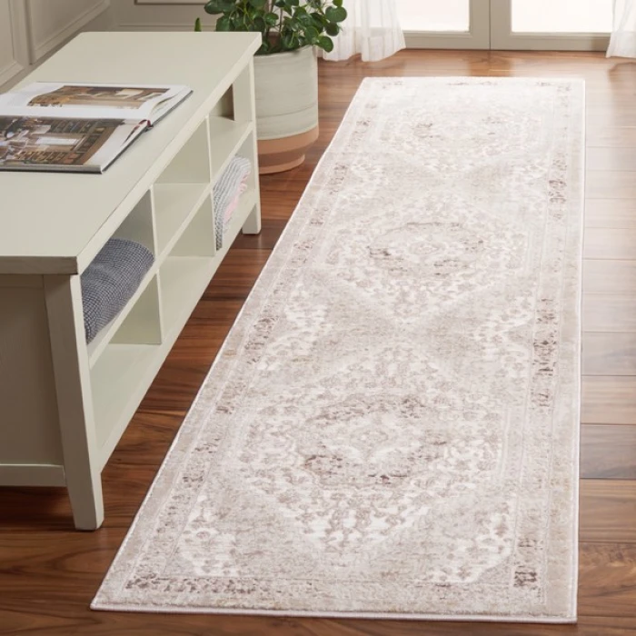 Safavieh Prestige Ivory / Beige PTE102 2 ft. 3 in. X 8 ft. Runner Rug
