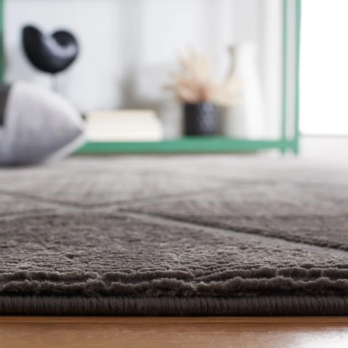 Safavieh Revive Charcoal REV104 2 ft. 7 in. X 5 ft. Rectangle Rug