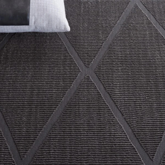 Safavieh Revive Charcoal REV104 2 ft. 7 in. X 5 ft. Rectangle Rug