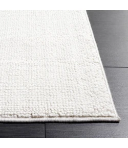 Safavieh River Ivory RVR600 4 ft. X 6 ft. Rectangle Rug