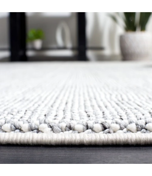 Safavieh River Grey / Ivory RVR600 6 ft. 7 in. X 6 ft. 7 in. Square Rug