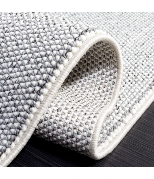 Safavieh River Grey / Ivory RVR600 6 ft. 7 in. X 6 ft. 7 in. Square Rug