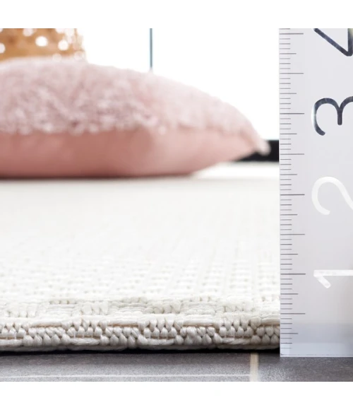 Safavieh Sisal All-Weather Ivory SAW640 6 ft. 7 in. X 6 ft. 7 in. Round Rug