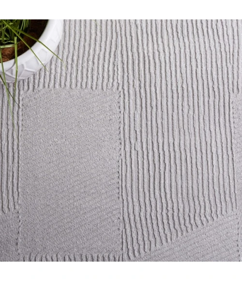 Safavieh Saylor Grey SAY100 5 ft. 5 in. X 7 ft. 7 in. Rectangle Rug