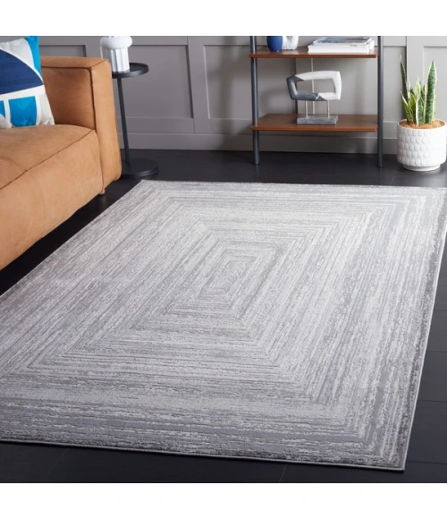 Safavieh Saylor Grey / Ivory SAY105 5 ft. 5 in. X 7 ft. 7 in. Rectangle Rug