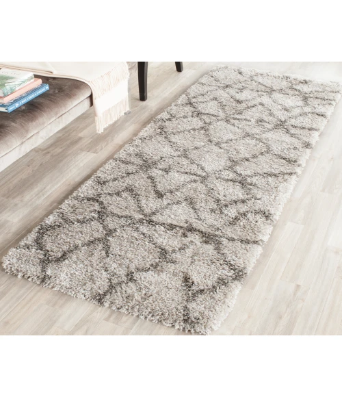 Safavieh Belize Shag SGB482 Taupe / Grey 2'-3" X 11' Runner Area Rug