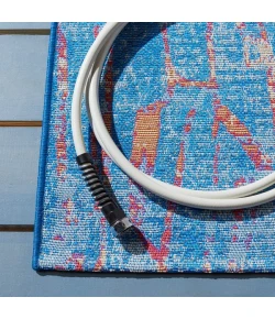 Safavieh Summer Blue / Red SMR408 5 ft. 3 in. X 7 ft. 6 in. Rectangle Rug