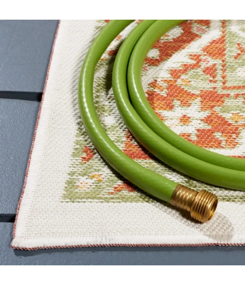 Safavieh Sunrise Ivory / Rust Sage SUN620 5 ft. 3 in. X 7 ft. 7 in. Rectangle Rug