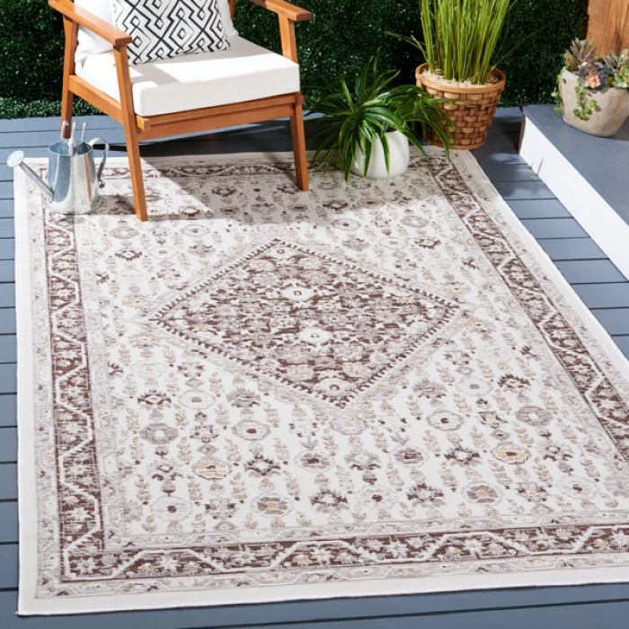 Safavieh Sunrise Grey / Beige Black SUN620 4 ft. X 5 ft. 7 in. Rectangle Rug