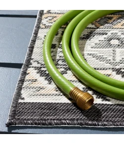 Safavieh Sunrise Grey / Beige Black SUN629 6 ft. 7 in. X 6 ft. 7 in. Square Rug