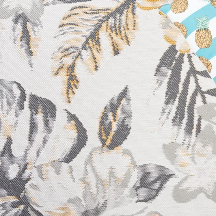 Safavieh Sunrise Ivory / Grey Gold SUN671 6 ft. 7 in. X 6 ft. 7 in. Square Rug