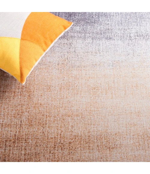 Safavieh Tacoma Grey / Rust TAC816 6 ft. X 6 ft. Round Rug