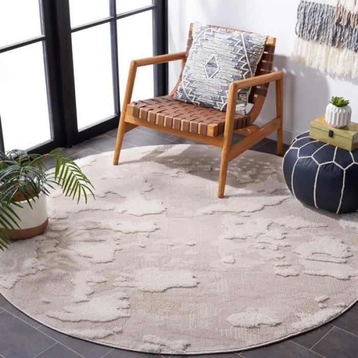 Safavieh Trends Beige / Ivory TRD100 5 ft. 3 in. X 5 ft. 3 in. Round Rug