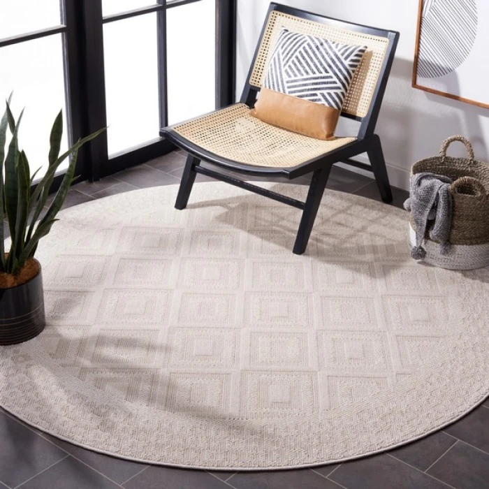 Safavieh Trends Beige / Ivory TRD106 6 ft. 7 in. X 6 ft. 7 in. Round Rug