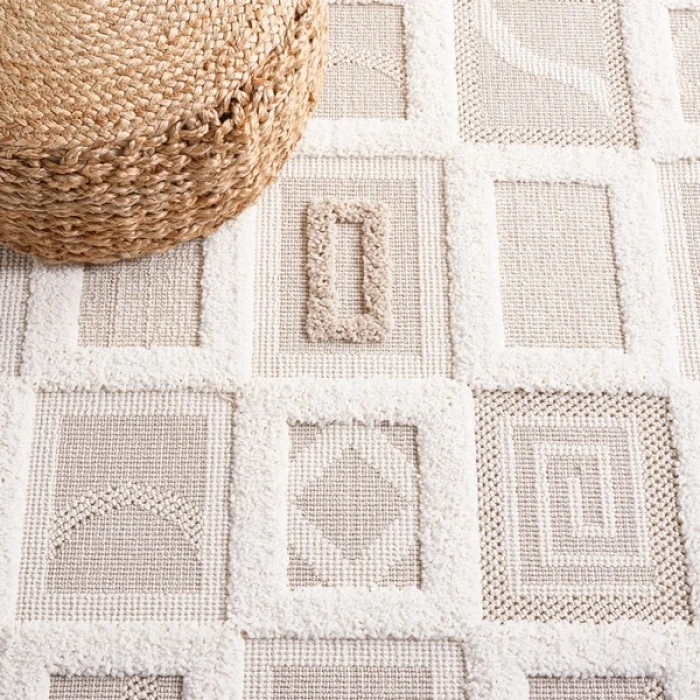 Safavieh Trends Beige / Ivory TRD108 6 ft. 7 in. X 6 ft. 7 in. Square Rug