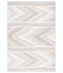 Safavieh Trends Beige / Ivory TRD110 4 ft. X 6 ft. Rectangle Rug