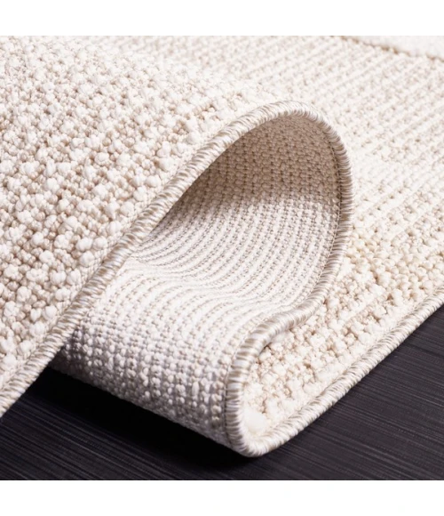 Safavieh Trends Beige / Ivory TRD112 5 ft. 3 in. X 5 ft. 3 in. Square Rug