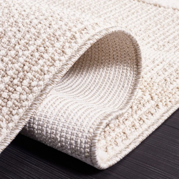 Safavieh Trends Beige / Ivory TRD112 2 ft. 2 in. X 5 ft. Rectangle Rug