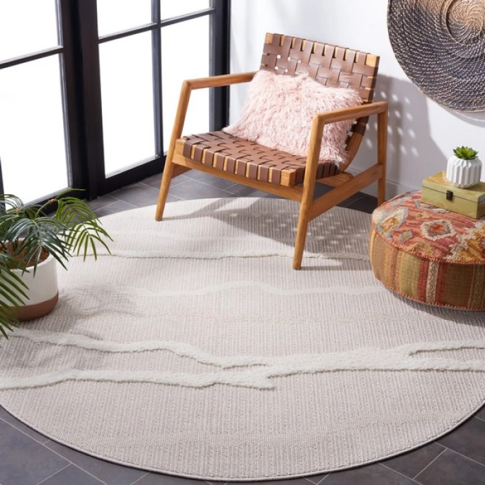 Safavieh Trends Beige / Ivory TRD112 9 ft. X 9 ft. Round Rug