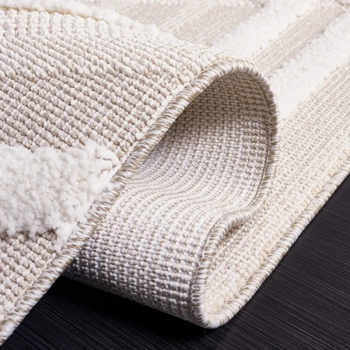 Safavieh Trends Beige / Ivory TRD114 2 ft. 2 in. X 8 ft. Runner Rug