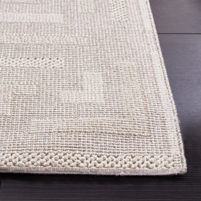 Safavieh Trends Beige / Ivory TRD116 5 ft. 3 in. X 7 ft. 6 in. Rectangle Rug