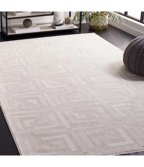 Safavieh Trends Beige / Ivory TRD116 5 ft. 3 in. X 7 ft. 6 in. Rectangle Rug
