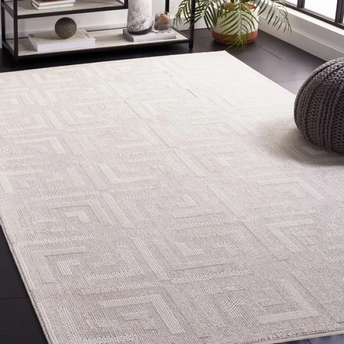 Safavieh Trends Beige / Ivory TRD116 5 ft. 3 in. X 7 ft. 6 in. Rectangle Rug