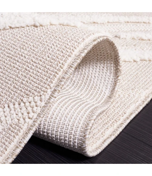 Safavieh Trends Beige / Ivory TRD118 6 ft. 7 in. X 6 ft. 7 in. Square Rug