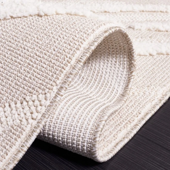 Safavieh Trends Beige / Ivory TRD118 2 ft. 2 in. X 8 ft. Runner Rug