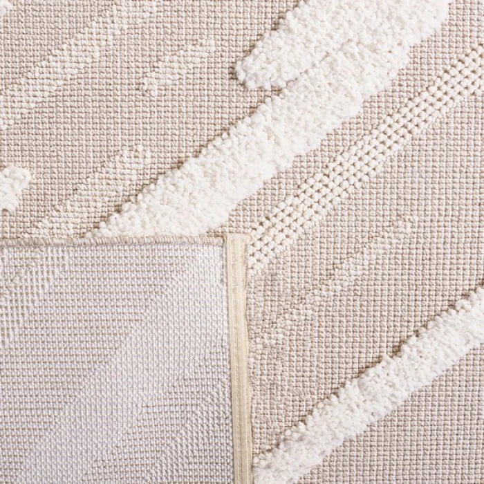 Safavieh Trends Beige / Ivory TRD118 2 ft. 2 in. X 8 ft. Runner Rug
