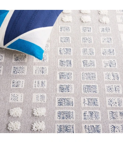 Safavieh Trends Grey / Ivory TRD122 6 ft. 7 in. X 6 ft. 7 in. Square Rug