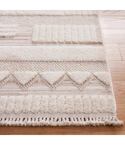 Safavieh Urban Ivory / Beige URB200 4 ft. X 6 ft. Rectangle Rug