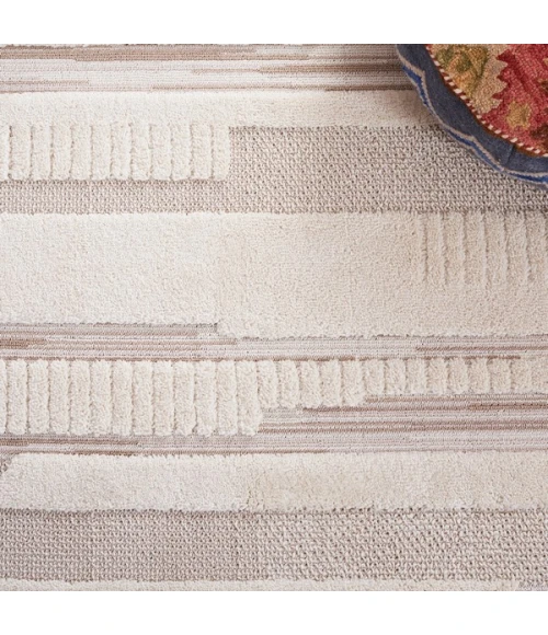 Safavieh Urban Ivory / Beige URB200 4 ft. X 6 ft. Rectangle Rug