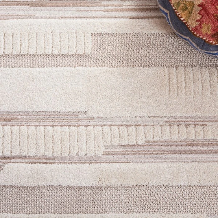 Safavieh Urban Ivory / Beige URB200 4 ft. X 6 ft. Rectangle Rug
