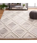 Safavieh Urban Grey / Ivory URB202 4 ft. X 6 ft. Rectangle Rug