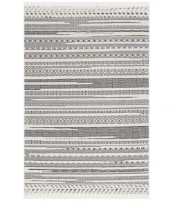 Safavieh Urban Grey / Ivory URB204 5 ft. 3 in. X 7 ft. 6 in. Rectangle Rug