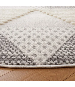 Safavieh Urban Grey / Ivory URB206 6 ft. 7 in. X 6 ft. 7 in. Round Rug