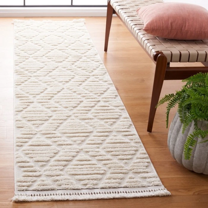Safavieh Urban Ivory URB208 2 ft. 2 in. X 6 ft. Runner Rug