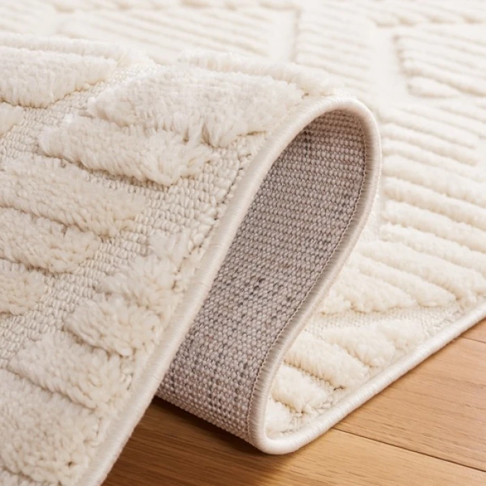Safavieh Urban Ivory URB208 2 ft. 2 in. X 6 ft. Runner Rug