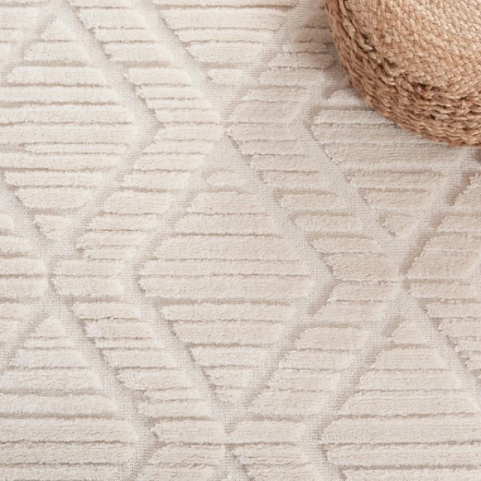 Safavieh Urban Ivory URB208 2 ft. 2 in. X 6 ft. Runner Rug