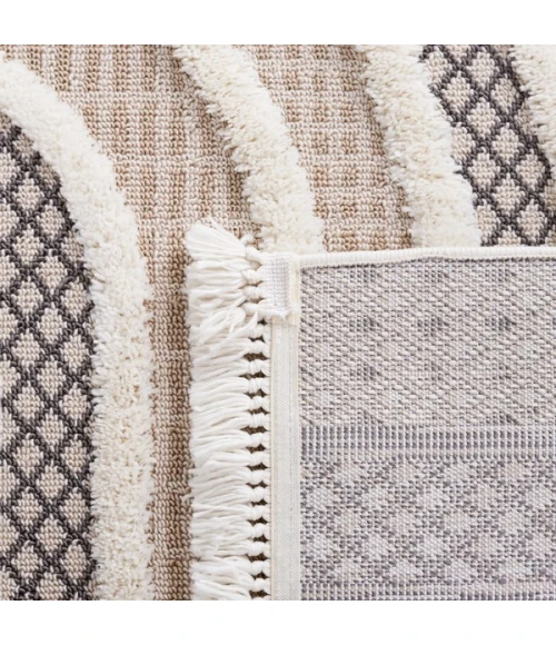 Safavieh Urban Beige / Ivory URB210 5 ft. 3 in. X 7 ft. 6 in. Rectangle Rug