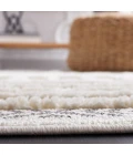 Safavieh Urban Beige / Ivory URB212 5 ft. 3 in. X 7 ft. 6 in. Rectangle Rug