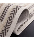 Safavieh Urban Beige / Ivory URB212 5 ft. 3 in. X 7 ft. 6 in. Rectangle Rug