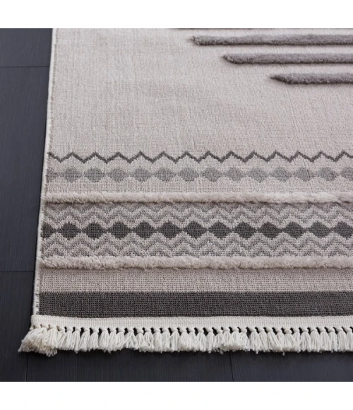 Safavieh Urban Grey / Light Grey URB214 5 ft. 3 in. X 7 ft. 6 in. Rectangle Rug