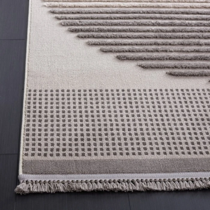 Safavieh Urban Grey / Light Grey URB216 5 ft. 3 in. X 7 ft. 6 in. Rectangle Rug